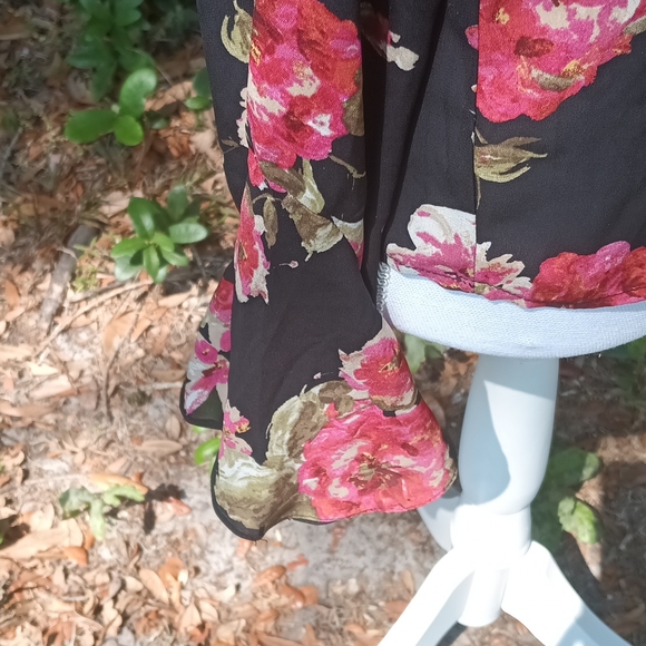 Shine star pretty floral boho top Juniors large - Picture 4 of 7